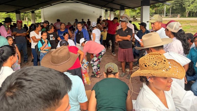 FEDEGÁN, FUNDAGÁN y el FNG entregan alimentos a damnificados por terremoto e invierno